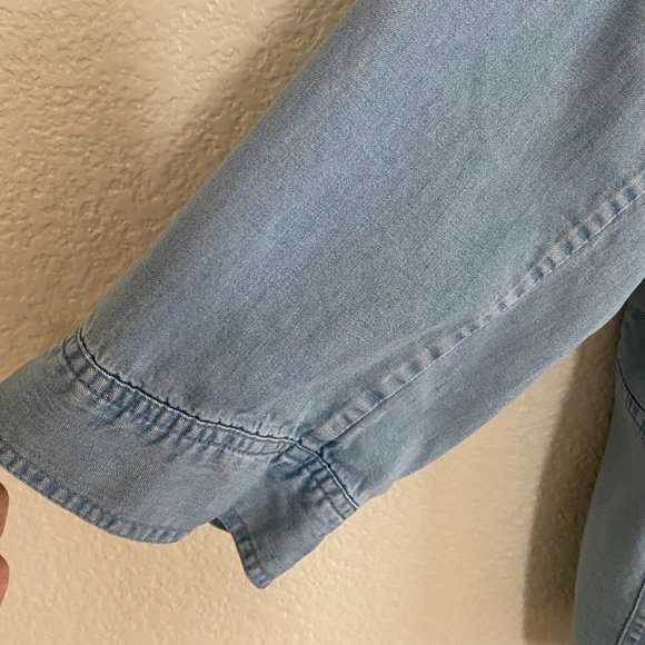 Vintage EMMA JAMES Chambray with Pleated Back - Picture 8 of 14